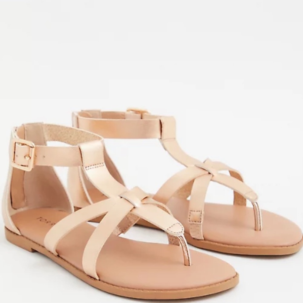 ROSE GOLD FAUX LEATHER T-STRAP GLADIATOR SANDAL (WW)